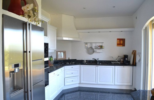 Peymeinade Villa | VILLA 10 pers SEA VIEW CALM COVER SWIMMING POOL REAR COUNTRY CANNES