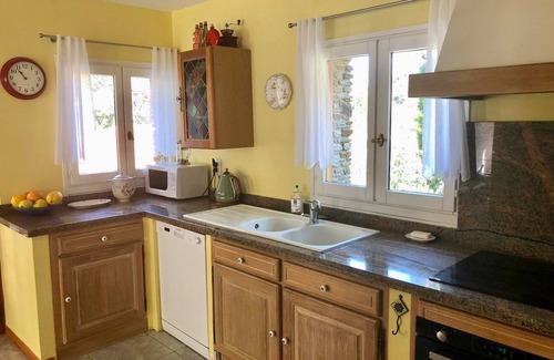 Sorede Villa | Villa 12-15 pers, mountain view, private pool, WiFi, calm, 15 min from the beach