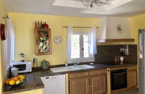 Sorede Villa | Villa 12-15 pers, mountain view, private pool, WiFi, calm, 15 min from the beach