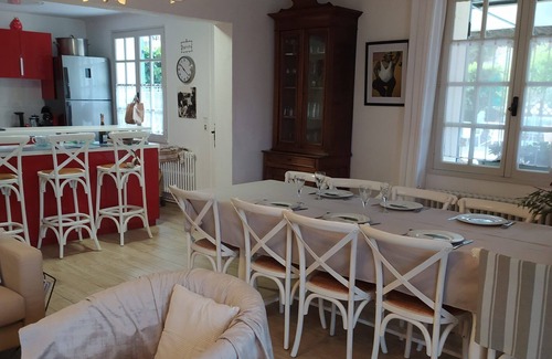 Saignon Villa | Villa 13 p. at Saignon in the Luberon natural park, with a private swimming pool