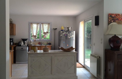 Carnoux-en-Provence Villa | Villa 160 m2 with swimming pool