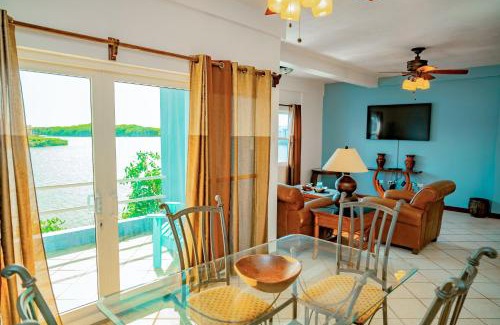 San Pedro Villa | Villa 19 at Mara Laguna