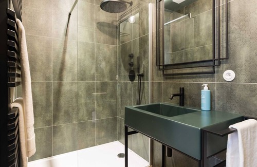 3rd Arrondissement Bed & Breakfast | Villa 216