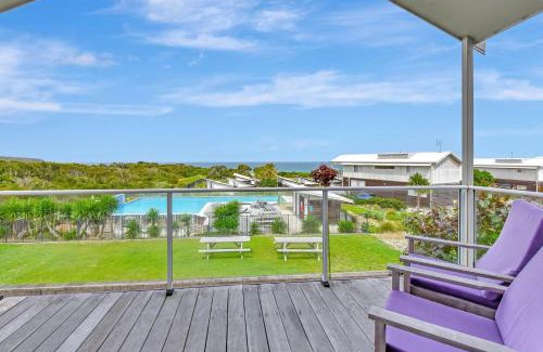Caves Beach Villa | Villa 27 at Caves Beach Villas