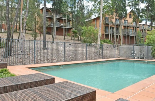 Pokolbin Villa | Villa 2br Petit Verdot Villa located within Cypress Lakes Resort