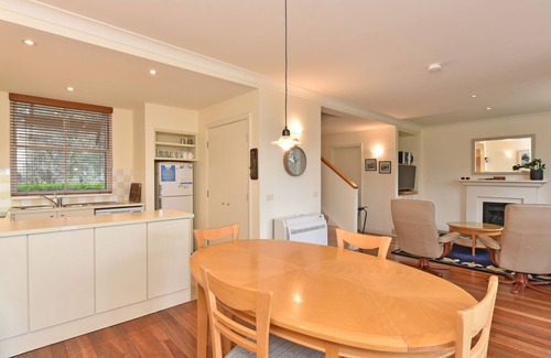 Pokolbin Villa | Villa 2br Prosecco Villa located within Cypress Lakes Resort