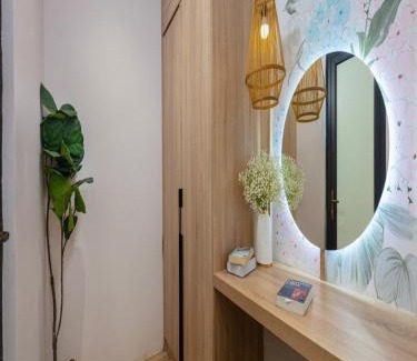 Phuc Yen Apartment | Villa 3 phòng ngủ thiên nhiên - bể bơi - đầy đủ tiện nghi