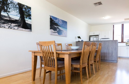 Normanville Villa | Villa 39 South Shores Resort, Normanville - Delightful Beach Villa