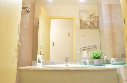 Saint-Pierre-la-Mer House | Villa 4 pièces avec véranda, proche plage, parking privé et BBQ - Saint Pierre la Mer - FR-1-229D-107