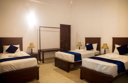 Seeduwa - Katunayake Hotel | Villa 406