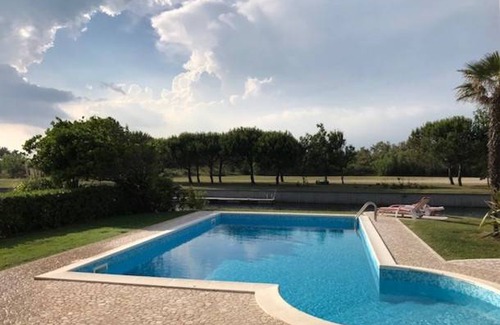 Rosolina Villa | Villa ∙ 5 bedrooms ∙ 9 guests