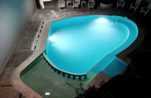Club Deportivo House | Villa 5 minutes from the sea with parking (Love)