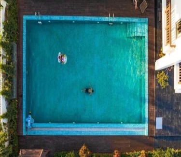 Ha Long Apartment | Villa 5 phòng ngủ víp - Tuần Châu - Sát biển