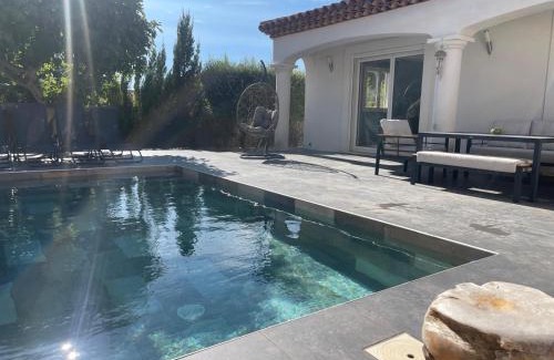 Ensues-la-Redonne Villa | Villa 6 couchages sur la côté bleue avec piscine