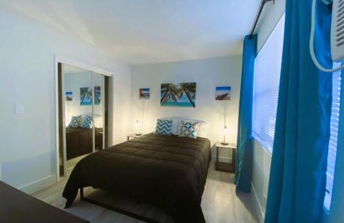 Pompano Beach Apartment | Villa#6 House in Pompano at 4 minutes from the beach!