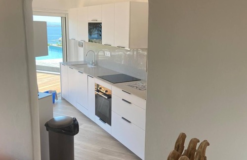 Bonifacio Villa | VILLA 6 PEOPLE sea view on islands lavezzi with private pool
