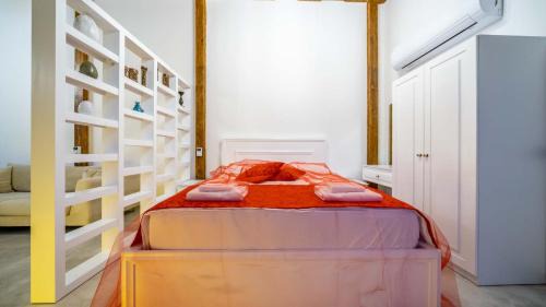 Islamlar Villa | Villa 6 Studio Design House with Infinitiy Pool-Villa Kartal Yavrusu