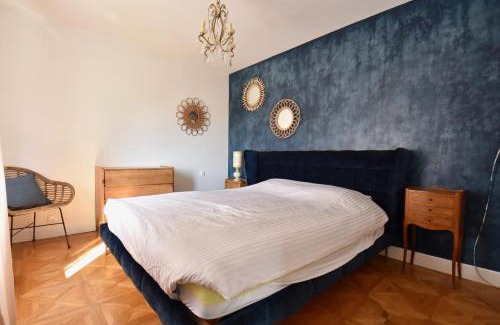 Royan House | Villa 7 chambres avec grande piscine à 600 m de la plage