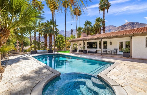 Vista Las Palmas House | "Villa 700" Exclusive Private Estate in Palm Springs – Luxurious and Spacious