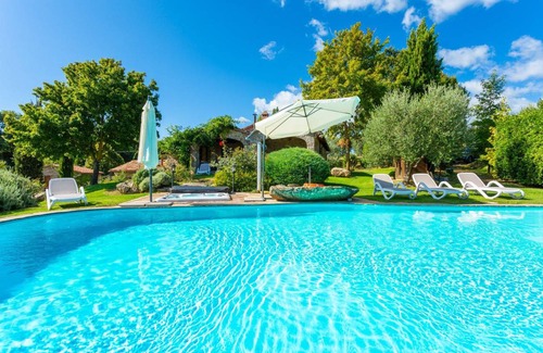 Parrano Villa | Villa ∙ 8 bedrooms ∙ 16 guests