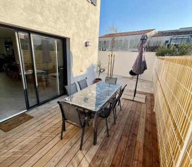 Saintes-Maries-de-la-Mer Villa | Villa 8 personnes bord de mer climatisée
