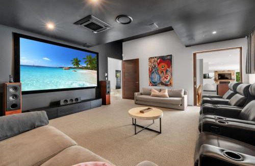 Mount Coolum House | Villa 8 The Lakes