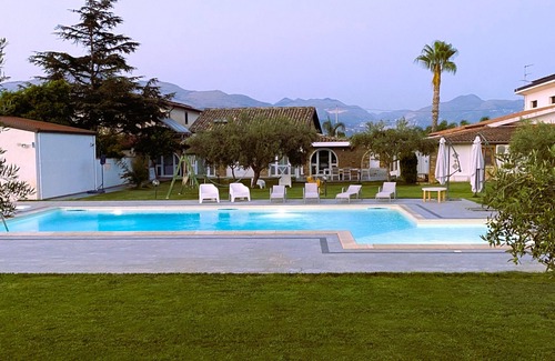 Partinico Villa | Villa Acanto Relais Country House - Entire villa