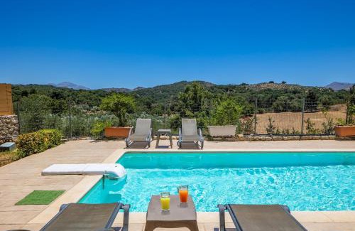 Monopari Villa | Villa Aclando
