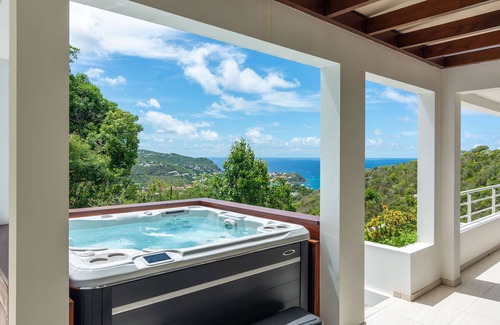 Terre Neuve Villa | Villa Acropolis (2 bedrooms)