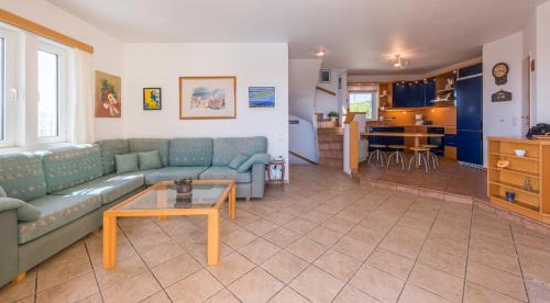 Lavreotiki Villa | Villa Adamite
