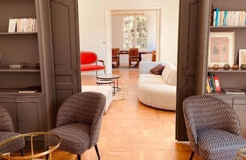 Orange House | Villa Agrippa