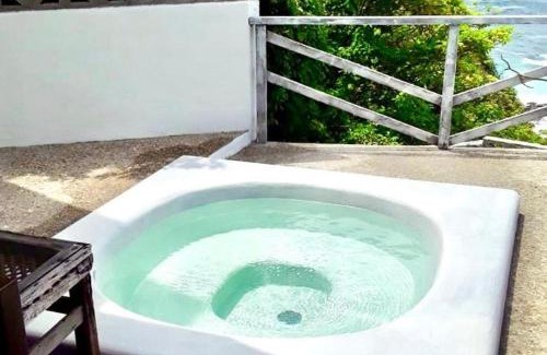 Santa Maria Tonameca Hotel | Villa Aikia (Adults Suites A/C)