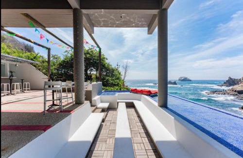 Santa Maria Tonameca Hotel | Villa Aikia (Adults Suites A/C)