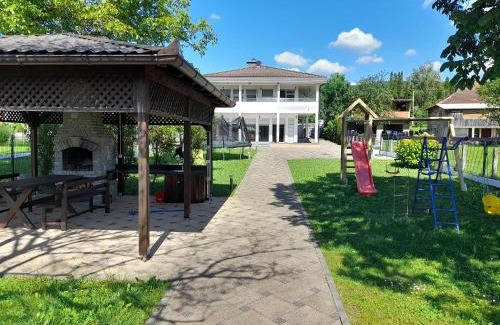 Bihac Villa | Villa Al Nemah