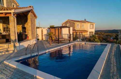 Jarebinjak Villa | Villa Alacinda