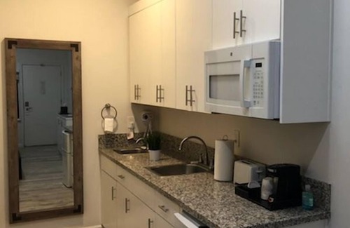 Kerman Hotel | Villa Alamari Inn And Suites