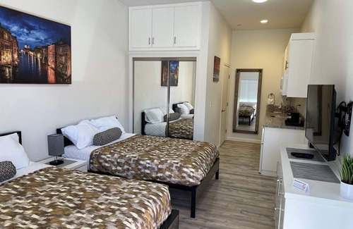 Kerman Hotel | Villa Alamari Inn And Suites