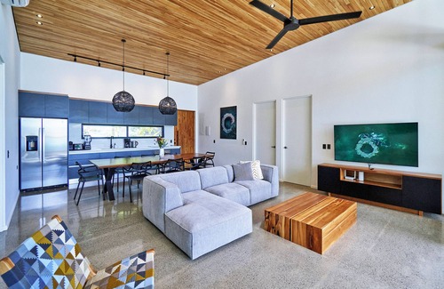 Carmen Villa | Villa Alba
