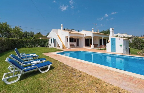 Boliqueime Villa | Villa Alegria Private Garden & Pool