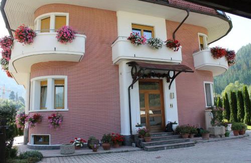 Colle Isarco Apartment | Villa Alessandra