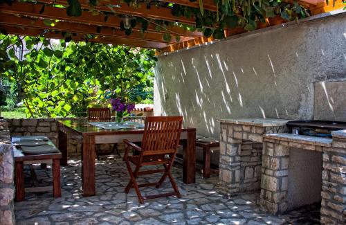 Pjescana Uvala Apartment | Villa Alexandra