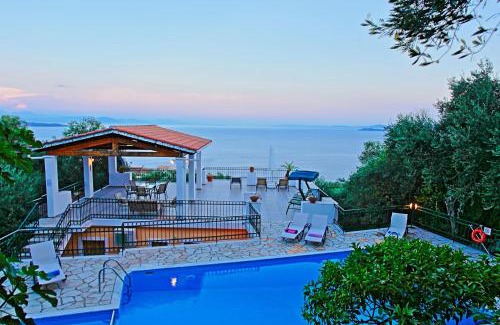 Nisaki Villa | Villa Alexandros
