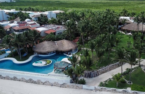 Puerto Morelos Villa | Villa Alma - Beachfront Exclusive Villa in Cancun