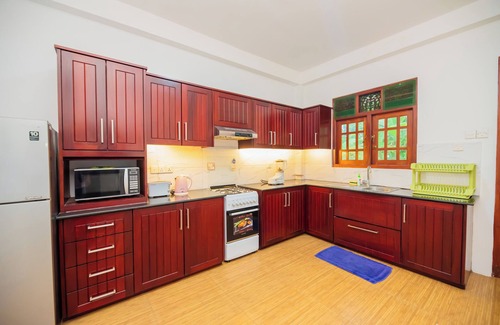 Hikkaduwa Villa | Villa Almond Leaf