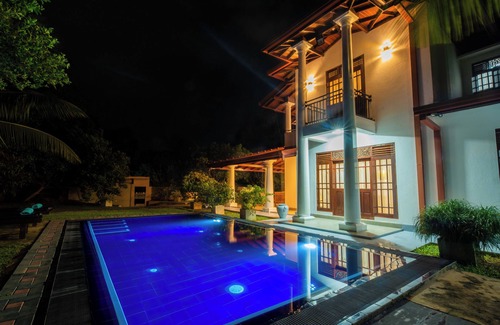 Hikkaduwa Villa | Villa Almond Leaf