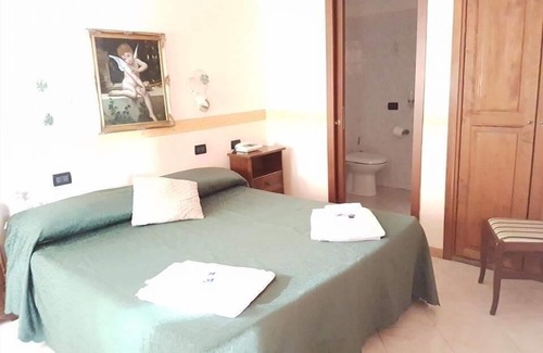Albano Laziale Hotel | Villa Altieri