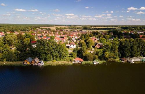 Mirow Apartment | Villa-am-Strand
