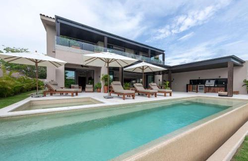 Punta de Mita House | Villa Amada at Porta Fortuna Ocean Views Staff Golf Cart by Mita Residential