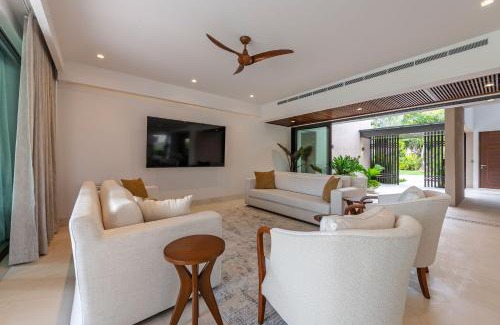 Punta de Mita House | Villa Amada at Porta Fortuna Ocean Views Staff Golf Cart by Mita Residential