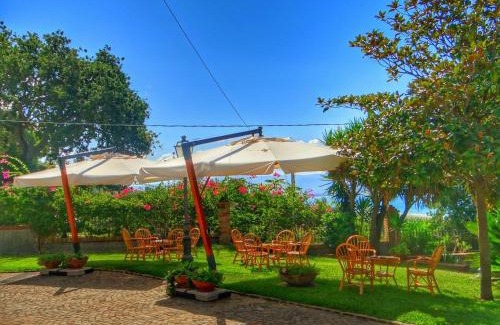 Gizzeria Bed & Breakfast | Villa Amalia Srls